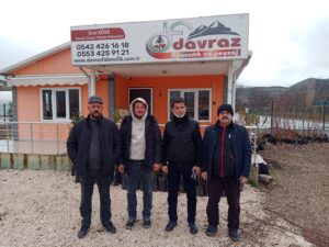 Qasemi Bıkzad Mirbaz ve Abdulmaruf Yıldız Beylerin Ziyareti 1 Qasemi Bıkzad Mirbaz ve Abdulmaruf Yıldız Beylerin Ziyareti - Davraz Fidancılık